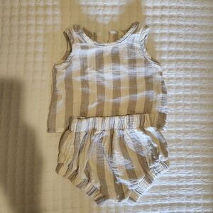 Striped Sleeveless Baby Outfit quincy mae 0-3m
